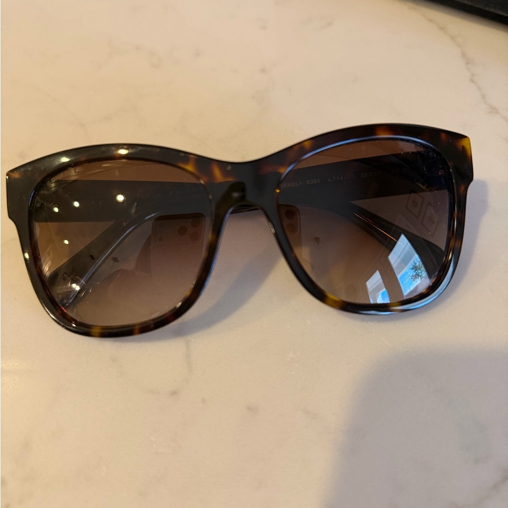 CHANEL Dark Tortoise Square Sunglasses - Picture 3 of 5